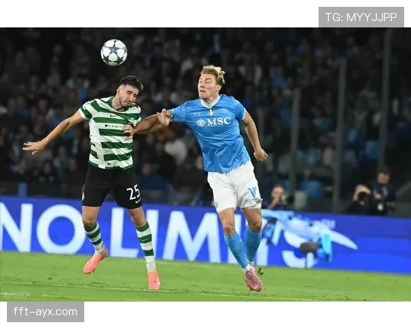 德甲转会风云：新星闪耀加盟，老将挥别绿茵背后的动因揭秘