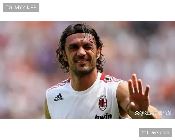 马尔蒂尼足球美学推动现代足球新风潮，技艺与智慧的完美结合分析